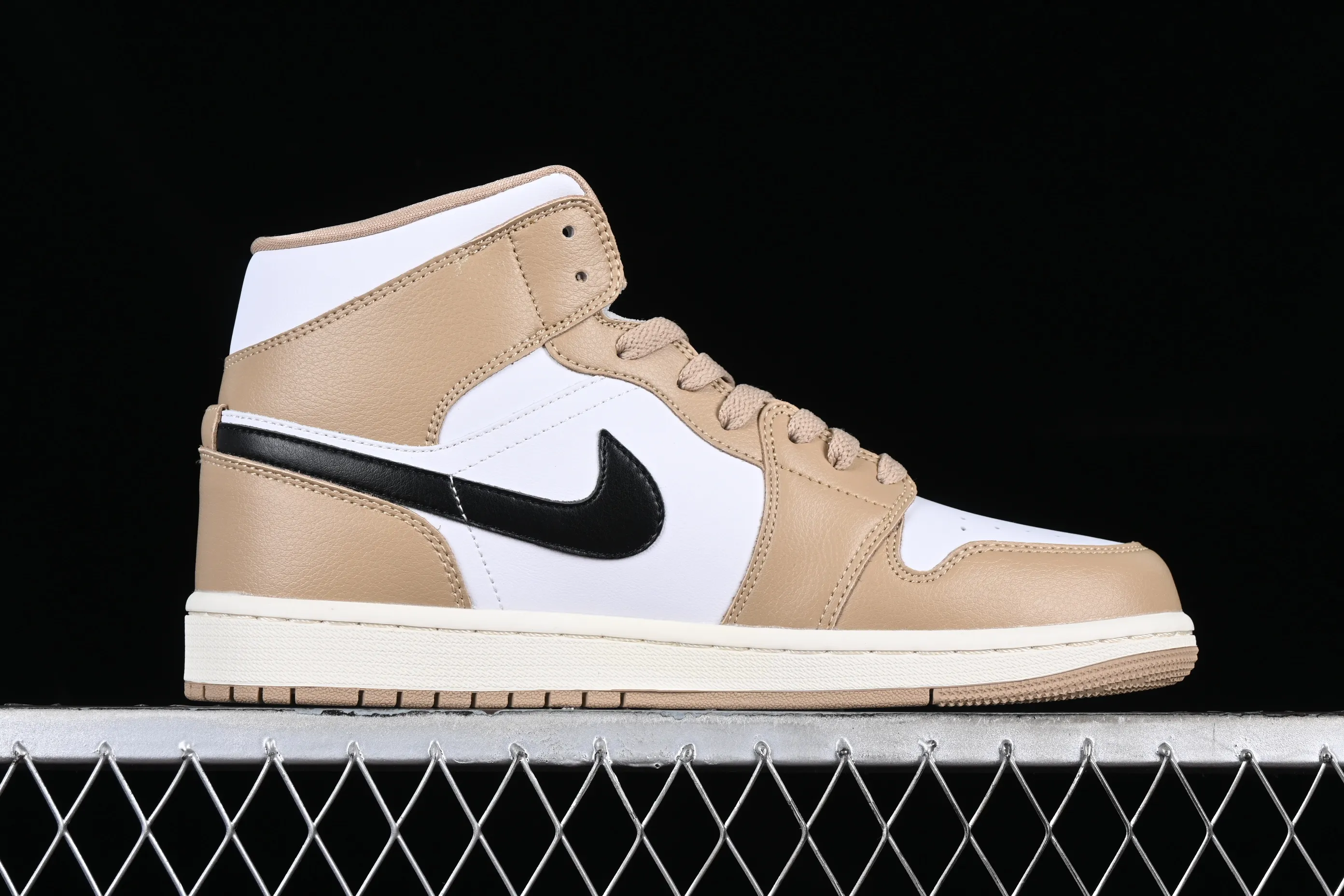 All categories Air Jordan Jordan series basketball shoes Air Jordan 1 Mid Air Jordan 1 Mid AJ1 Joe 1 light tan toe Chinese culture casual sneakers BQ6472-103